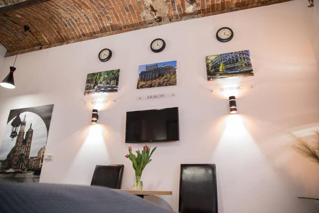 Rose - Apartamenty Kleparskie Краков Экстерьер фото